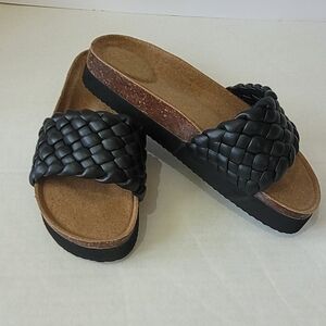 Aerie NWOT Black Woven Slide Sandals